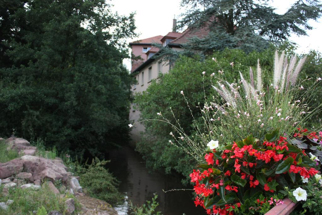 Gite Du Moulin Uhrwiller Exteriér fotografie